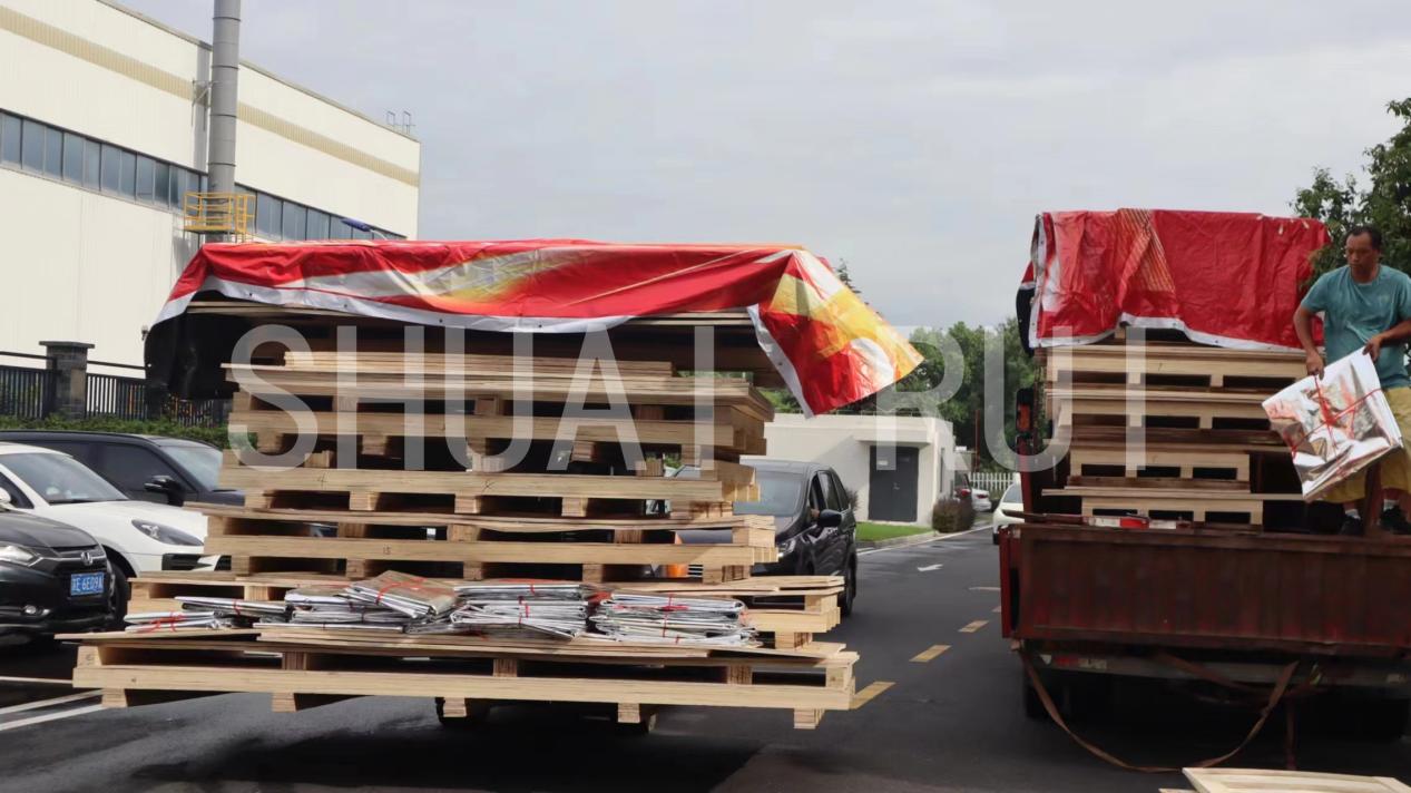SHUAIRUI AUTOMATION asistă o companie listată în călătoria sa din Thailanda la unelte electrice